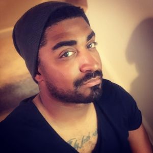 Meet your Posher, Luis